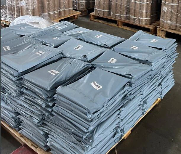 Packaging methods for mailing bags Packaging methods for mailing bags