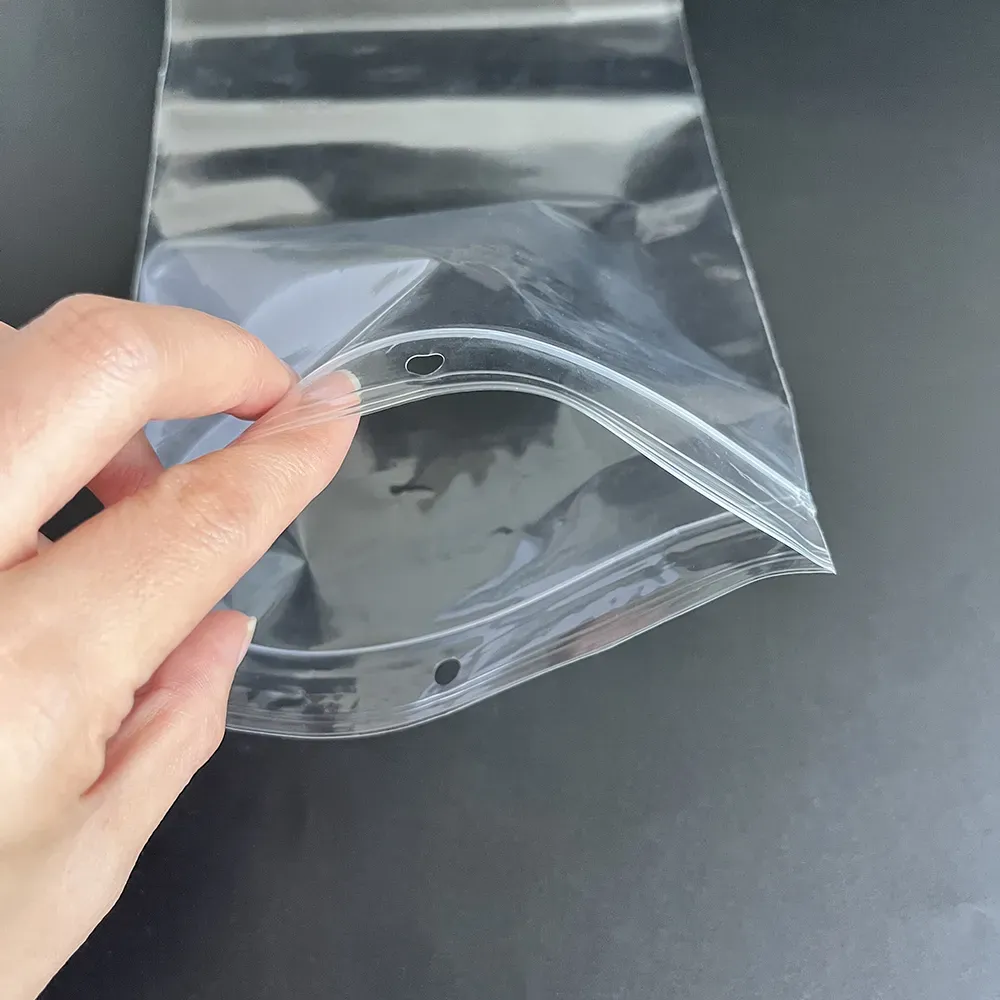 Zip Lock Bag Maker: Analysis Of One-Piece Zipper And Co-Extruded Zipper Techn...