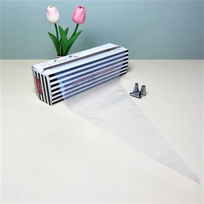 pastry tips and bags